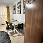 Super House Blloku - 3 * Tiran