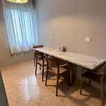 Super House Blloku - 3 Appartement
