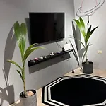 Super House Blloku - 3 Daire Tiran
