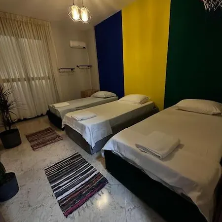 Super House Blloku - 3 *