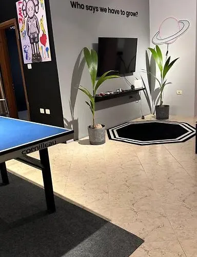 아파트 Super House Blloku - 3 *